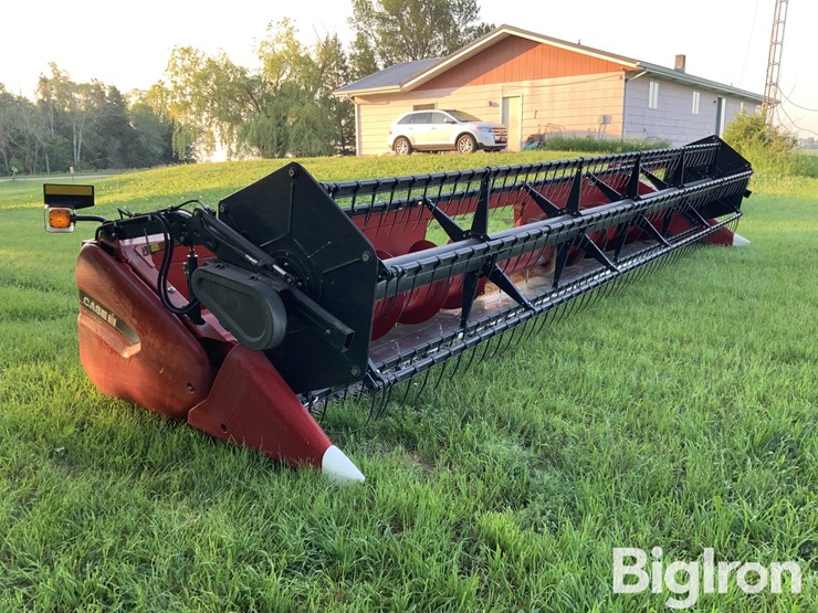 2012-case-ih-3020-image-3