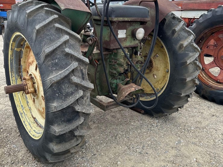 john-deere-a-image-8