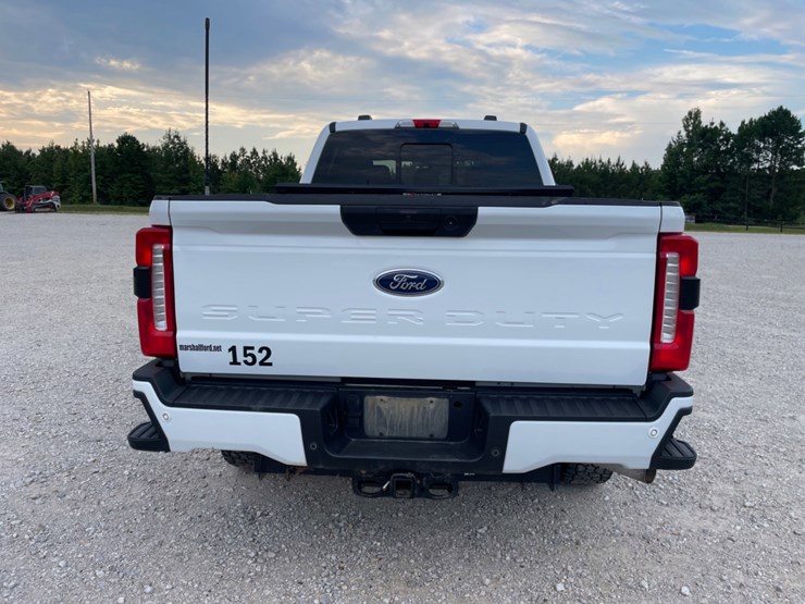 2023-ford-f250-image-5