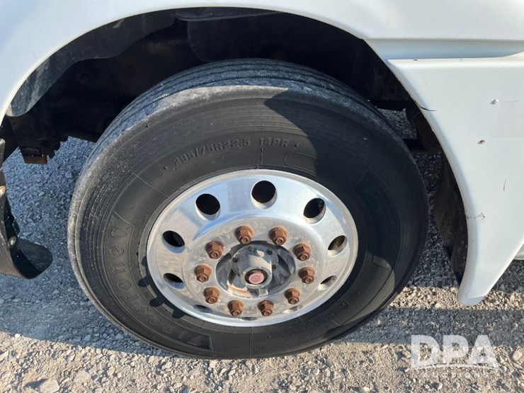 2007-freightliner-dry-tender-truck-(jn2723,-unit-108073)-image-23