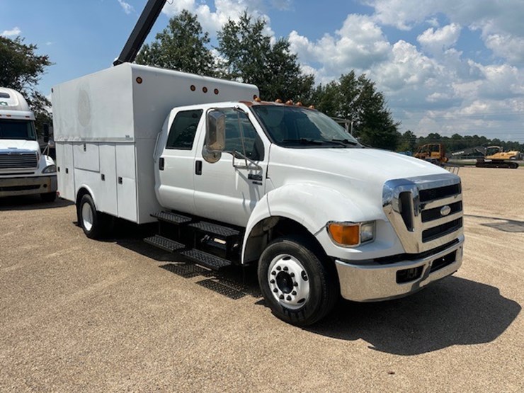 2009-ford-f650-image-2