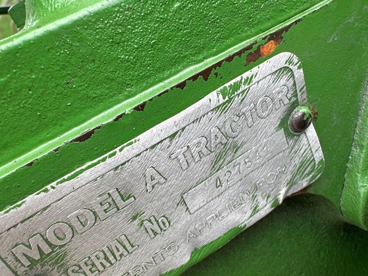 john-deere-a-image-13