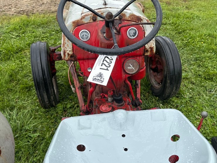 ford-8n-image-8