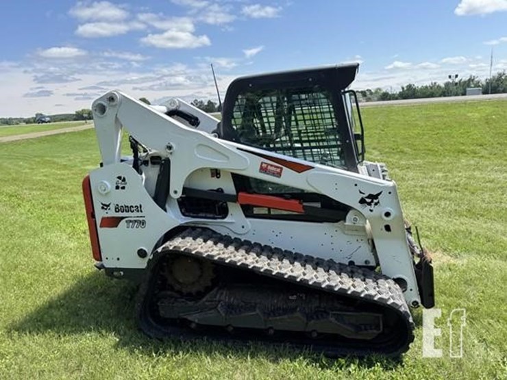 2019-bobcat-t770-image-3