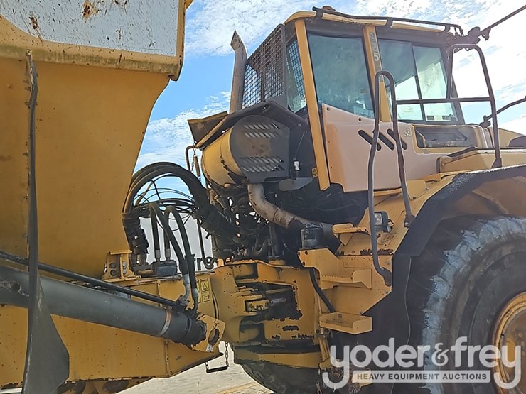 2009-volvo-a40e-image-10