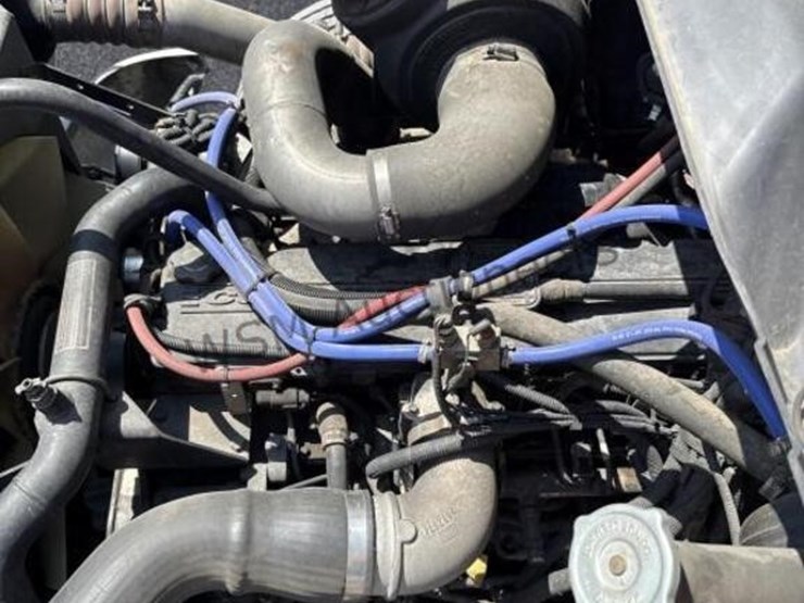 2006-kenworth-t300-image-18