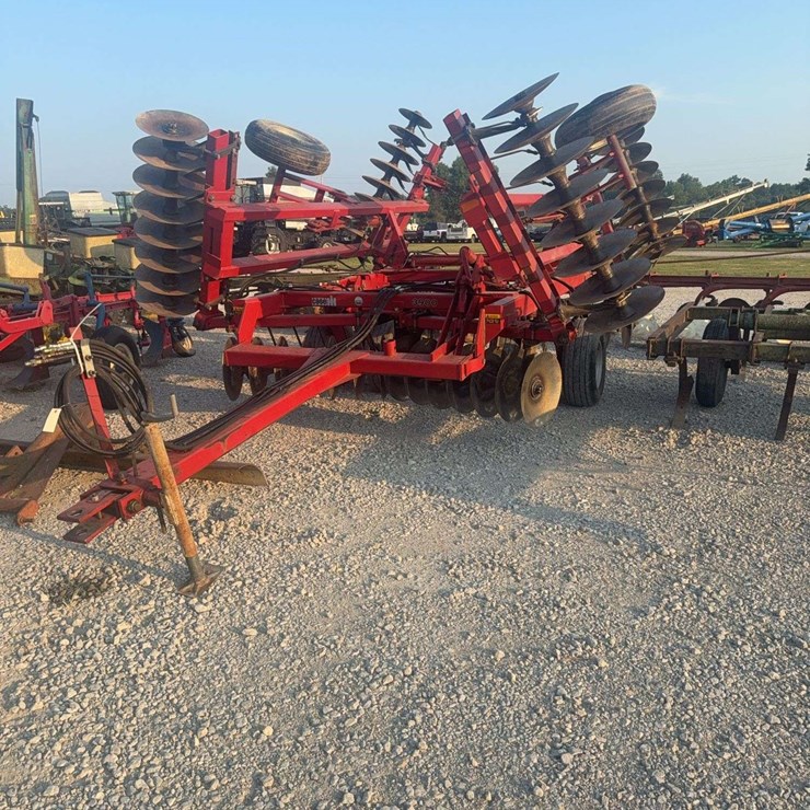 INTERNATIONAL 3900