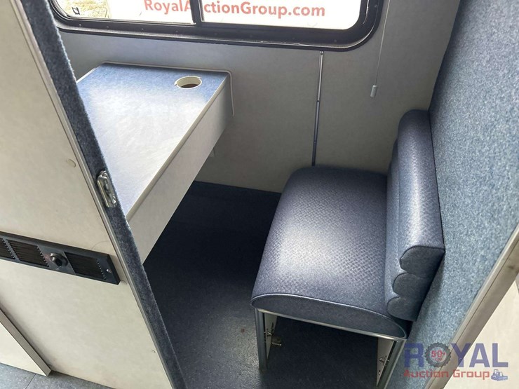 2002-blue-bird-f131612-bus-image-29