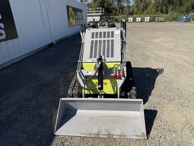 2025-starvox-sv-480-mini-compact-track-loader-image-8