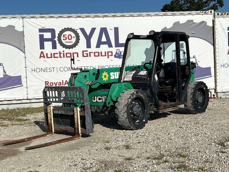 jcb-525-image-1