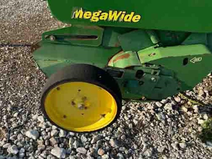 john-deere-567-image-10