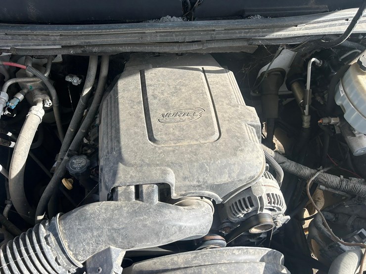 2009-chevrolet-silverado-3500hd-image-33