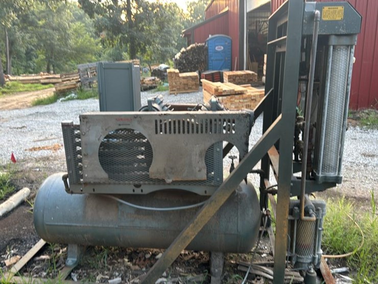 #138-•-ingersoll-rand-air-compressor-image-4