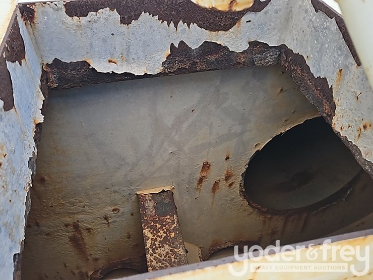 2017-ledwell-tank-image-16