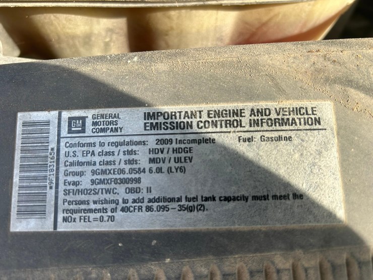 2009-chevrolet-silverado-3500hd-image-16