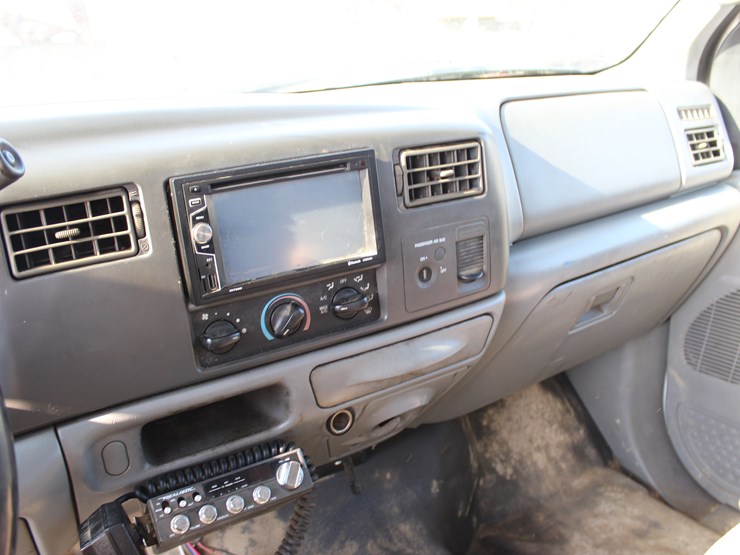 2003-ford-f350-image-9