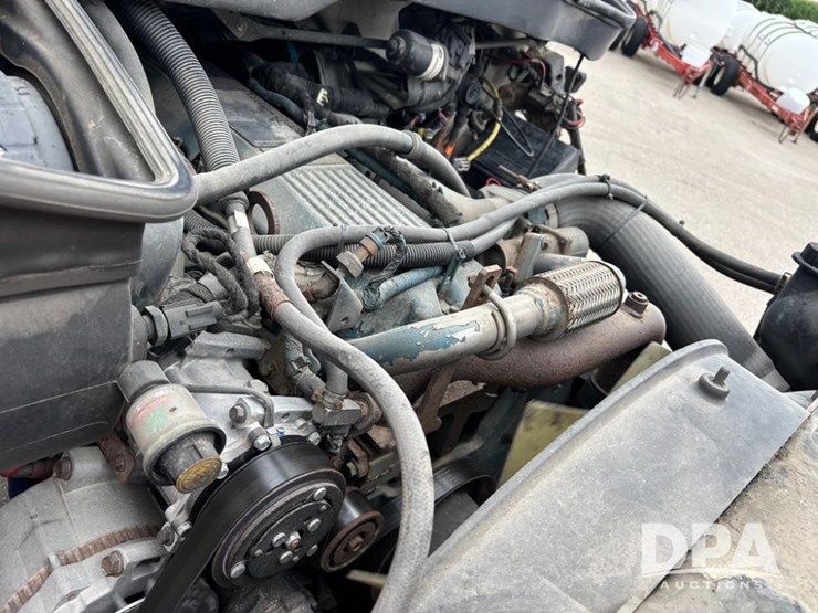 2007-international-durastar-4300-image-25