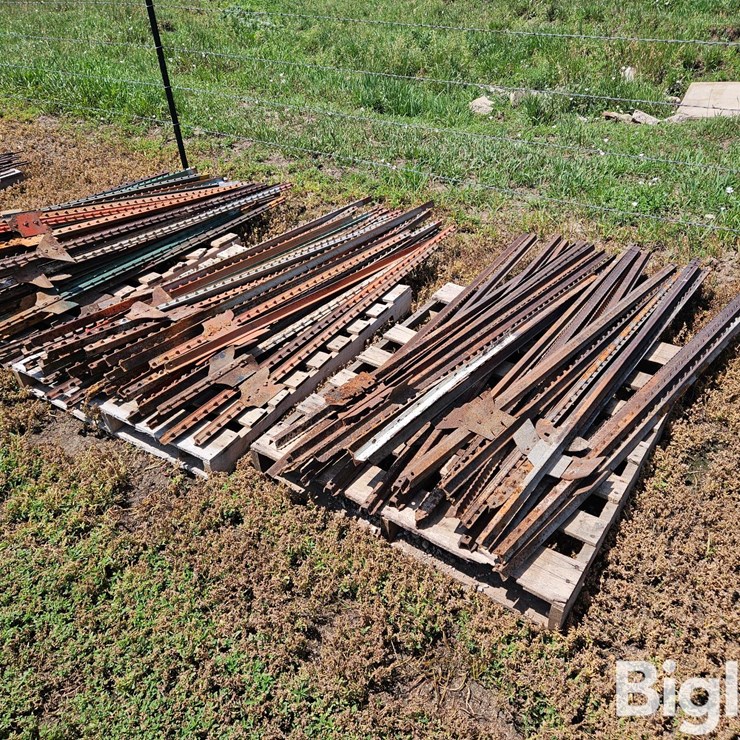Steel T-Posts