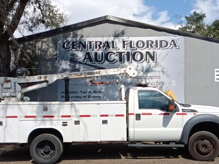 2016-ford-f550-image-1