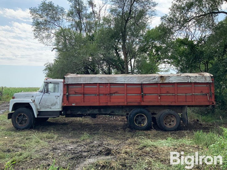 1977-international-loadstar-image-8