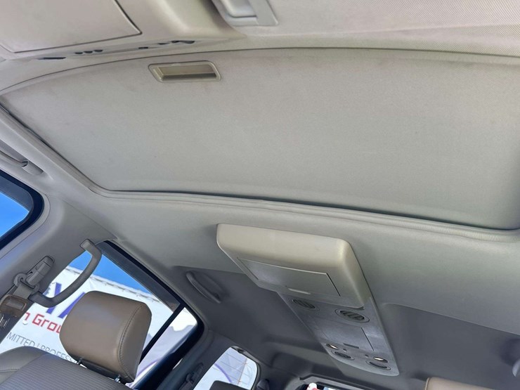 2007-nissan-armada-image-20