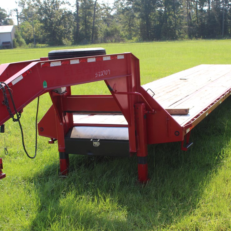 #22707 • 40FT GOOSENECK TRAILER, TANDEM AXLES | TITLE DELAY