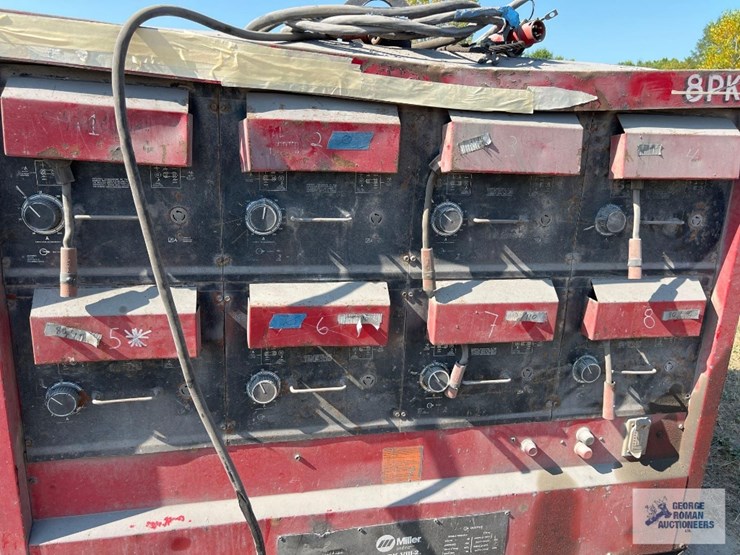 eight-pack-welder-number-one.-serial-no.-kd88072.-five-out-of-eight-welders-worked-last-time-it-was-image-4