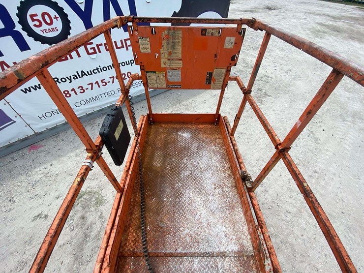 2018-jlg-3246es-image-16