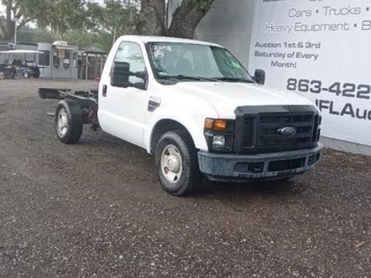 2008-ford-f250-image-1