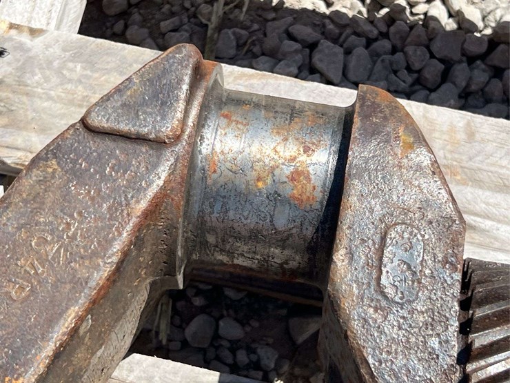 john-deere-model-g-crankshaft-image-10