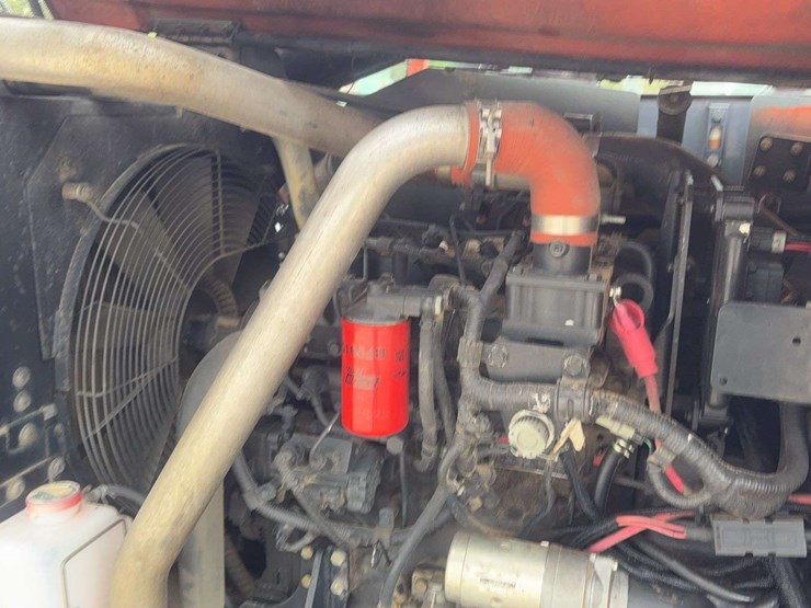 2012-jlg-g6-42a-image-14