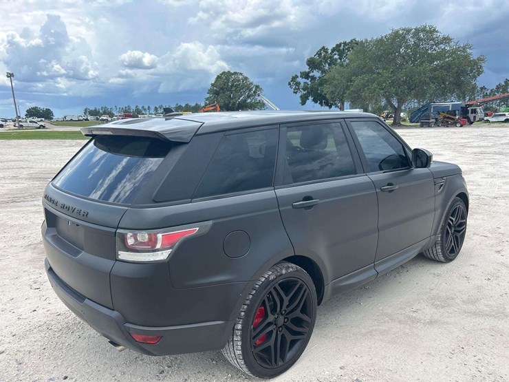 2016-land-rover-range-rover-image-3