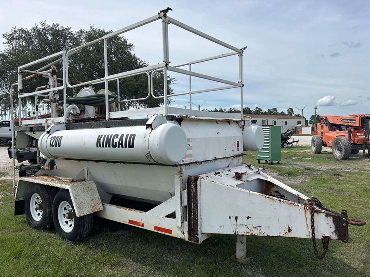 kinkaid-1200-ls-ph-towable-hydroseeder-image-2