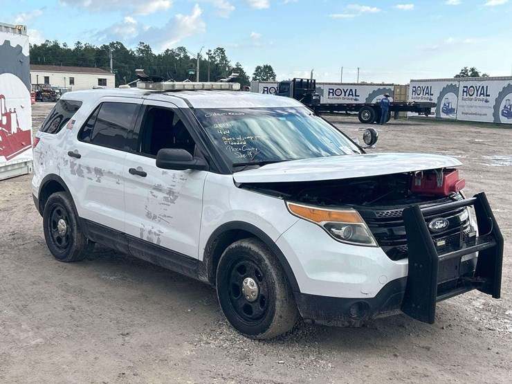 2014-ford-explorer-image-2