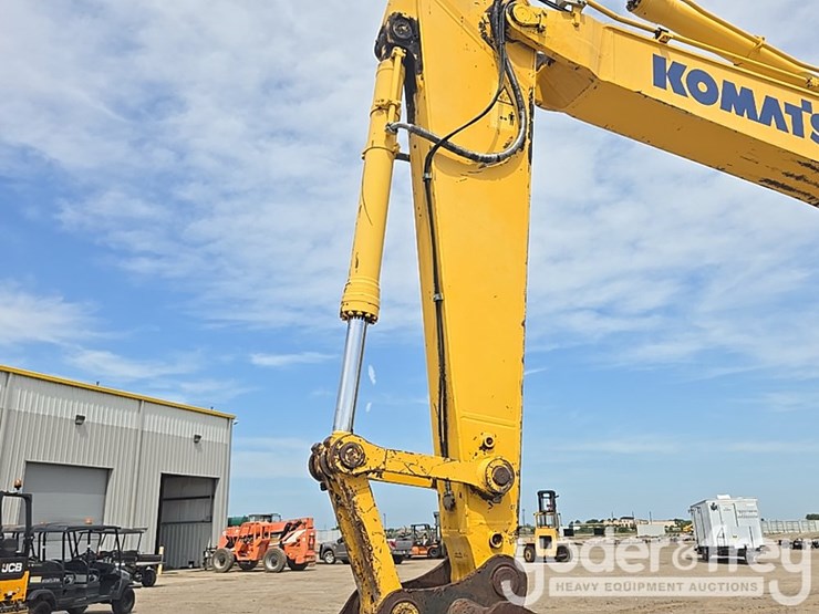 2019-komatsu-pc360-lc-11-image-26