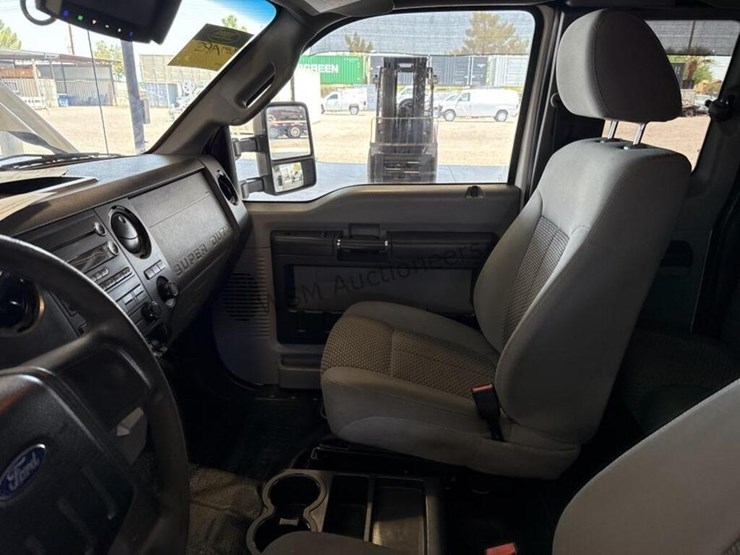 2016-ford-f450-image-26