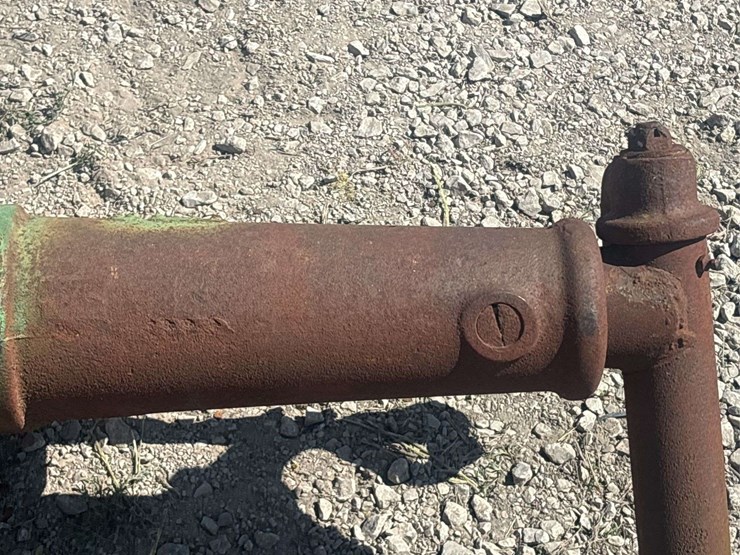 john-deere-model-b-wide-front-end-image-16