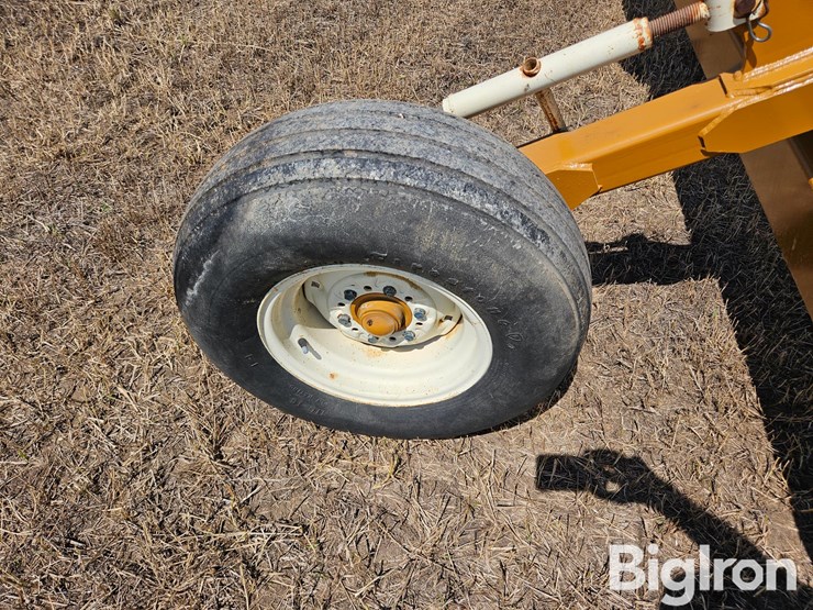 strobel-12'-tilt-box-scraper-image-20