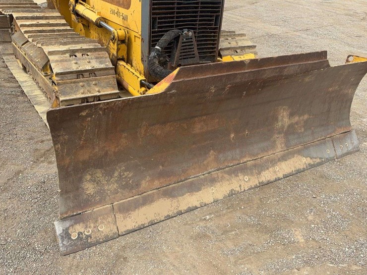deere-550j-lt-image-19