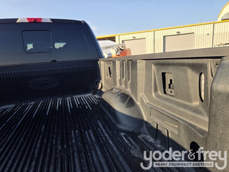 2017-ford-f250-xl-image-33