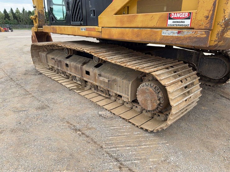 2013-caterpillar-329el-image-5