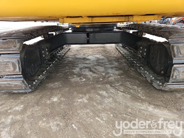 2021-caterpillar-305.5-image-28