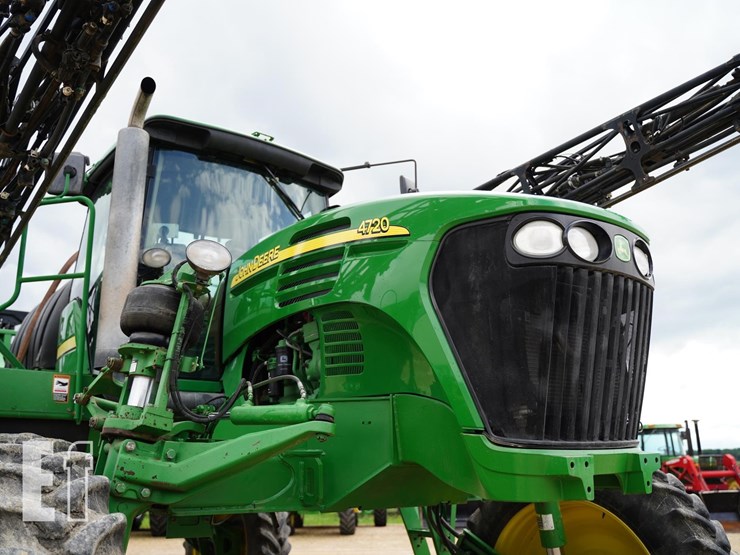 2007-john-deere-4720-image-15