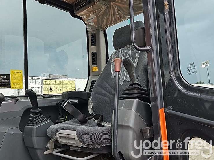 doosan-dx85r-3-image-31
