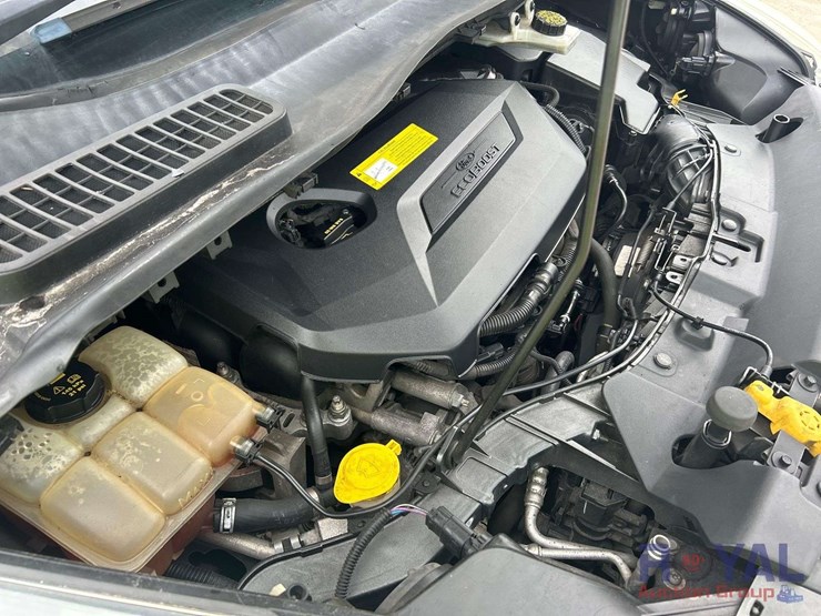 2016-ford-escape-image-9
