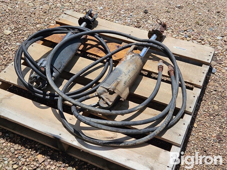 john-deere-machinery-hydraulic-cylinders-image-4