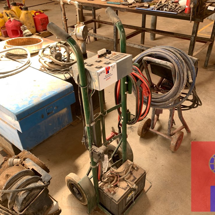 ACHILLES SERVICE TRAILER LIGHT TESTER W/PORTABLE JUMP STARTER