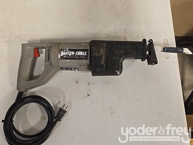 120v-porter-cable-sawzal,-model-738,-variable-speed-image-3