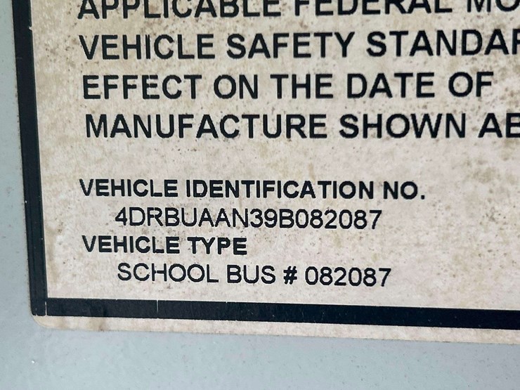 2009-ic-corporation-pb105-school-bus-image-5