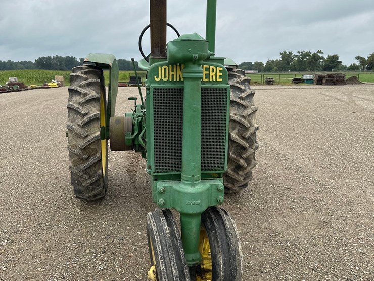 john-deere-a-image-2